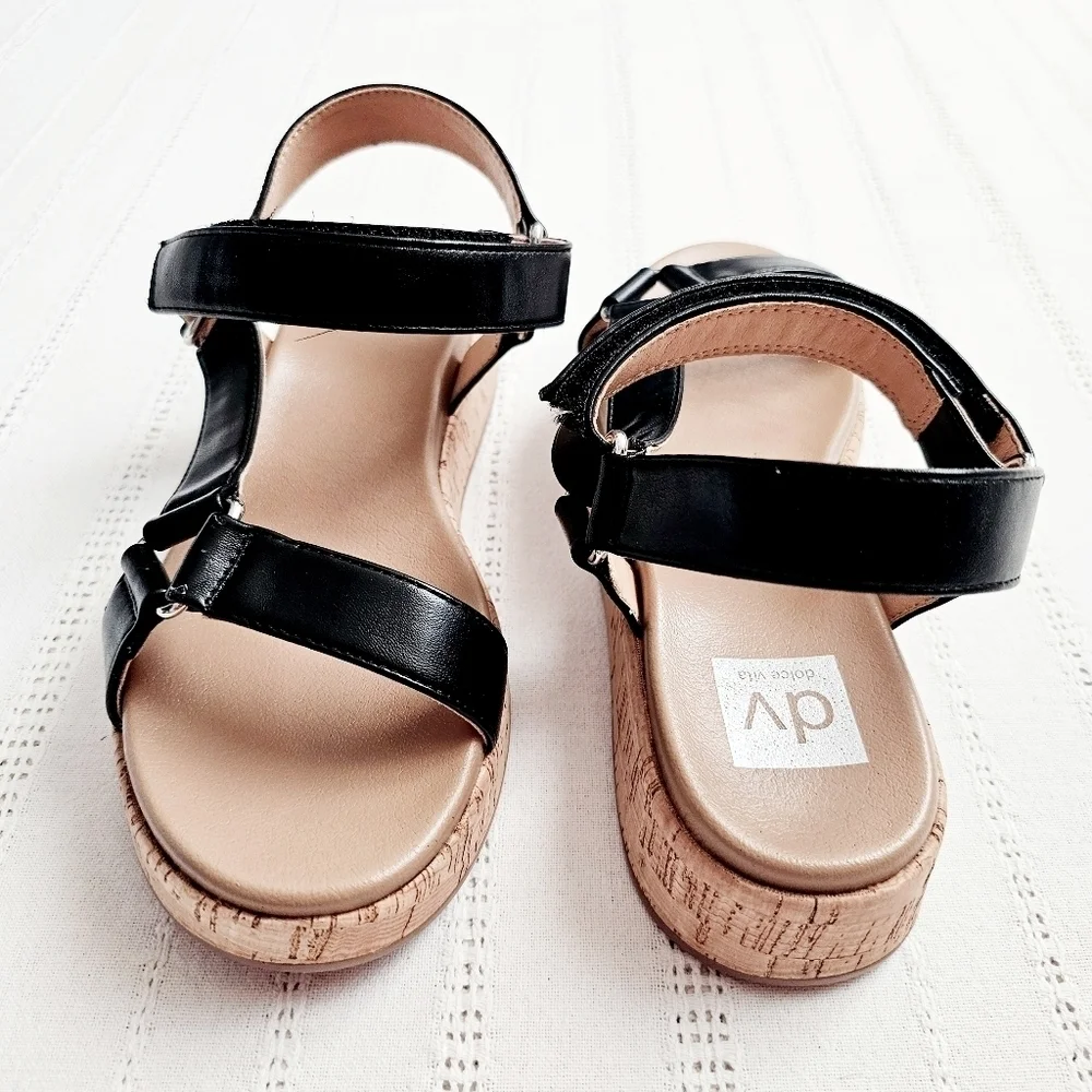 DV Dolce Vita Saedey Velcro Adjustable Strap Cork Platform Black Sandals 8 New